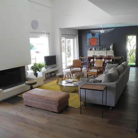 Villa Savoielac - D'annecy - Annecy-le-vieux : Astrid Annecy